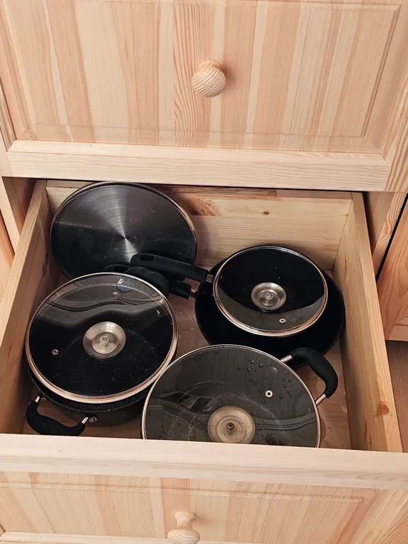 Просторный дом с баней и живым камином