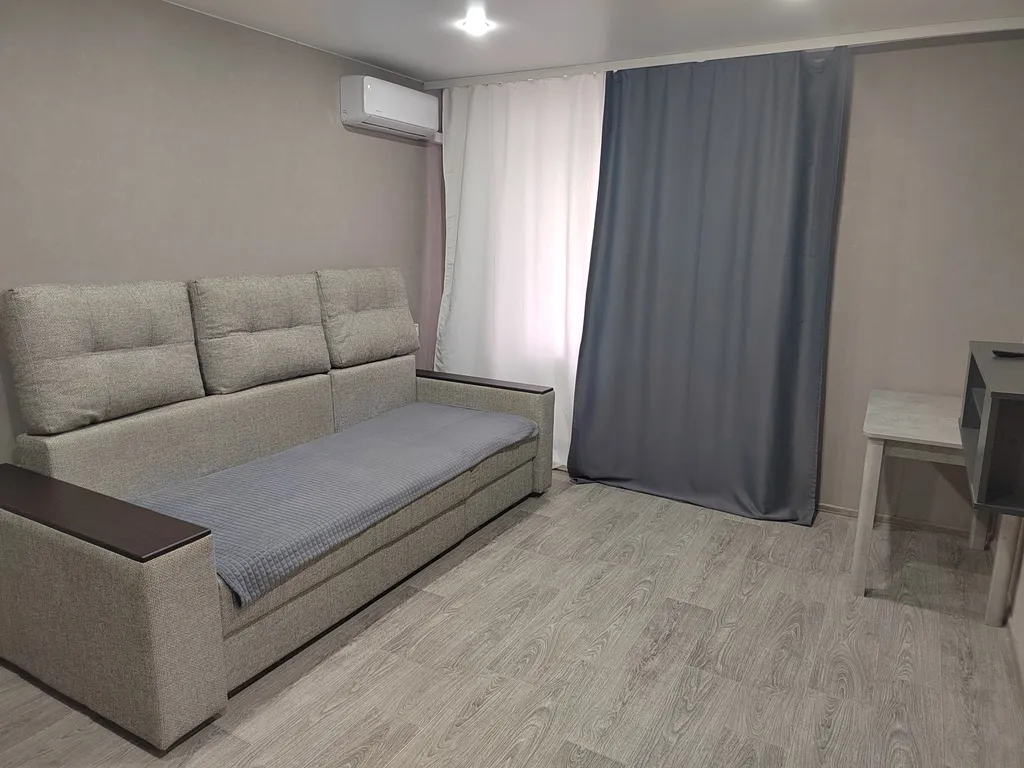 Евро квартира в самом центре города на 2м этаже