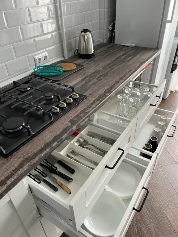 Квартира премиум класса с видом на горы и французским балконом.