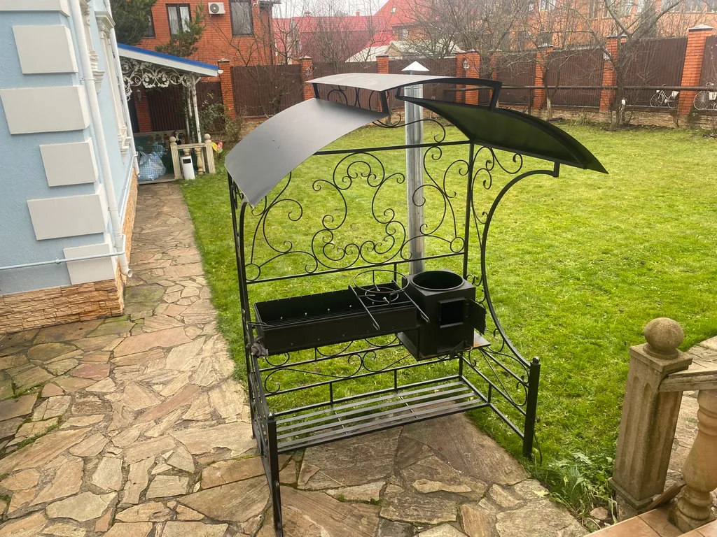 Коттедж с сауной и бассейном