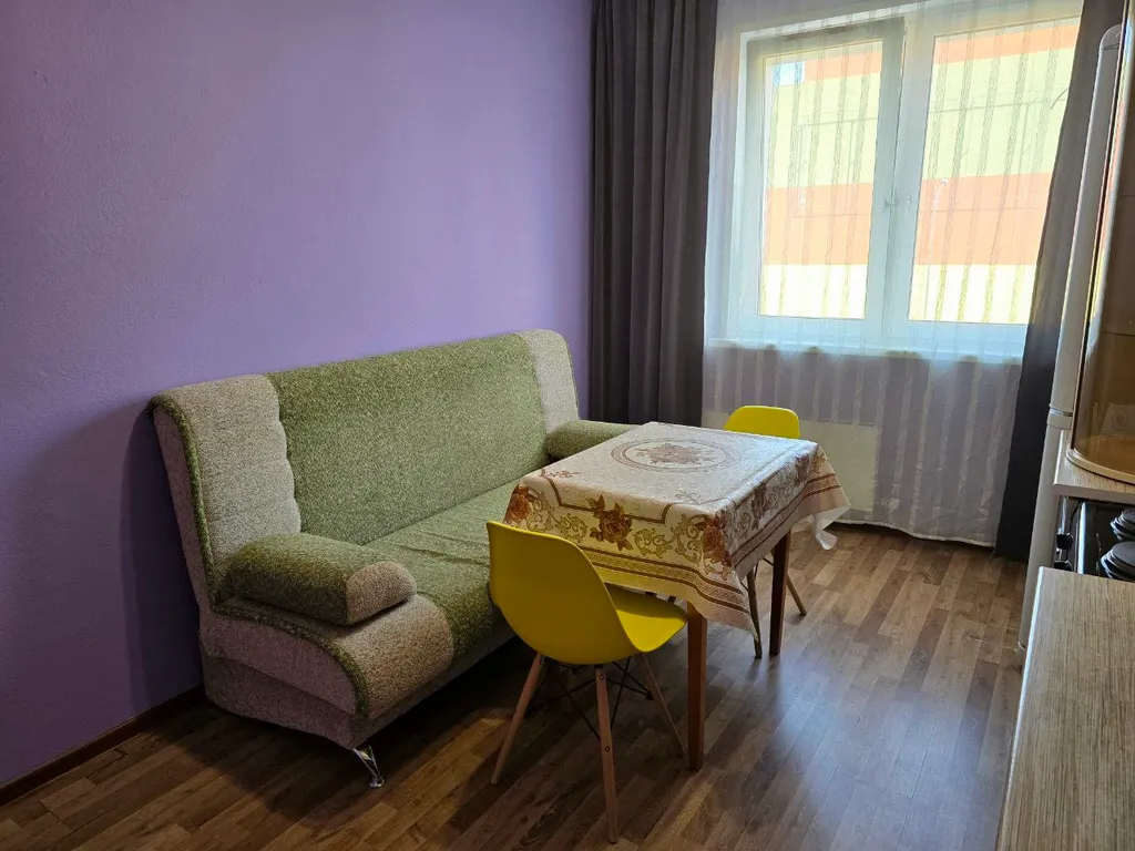 Однокомнатные апартаменты возле ТРЦ Аура