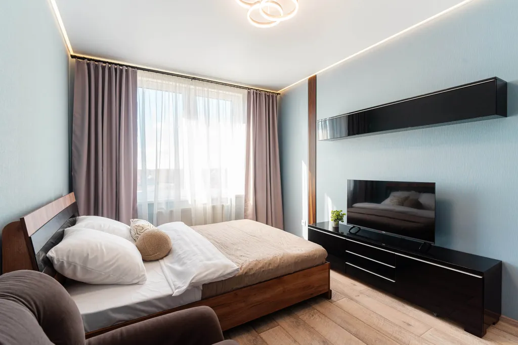 Современная квартира в новом ЖК — аренда посуточно в Омск