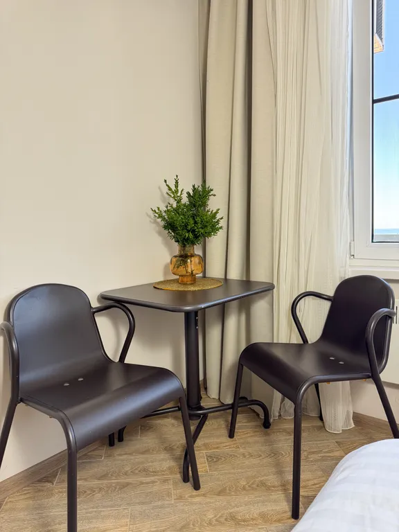 Квартира с балконом и видом на море