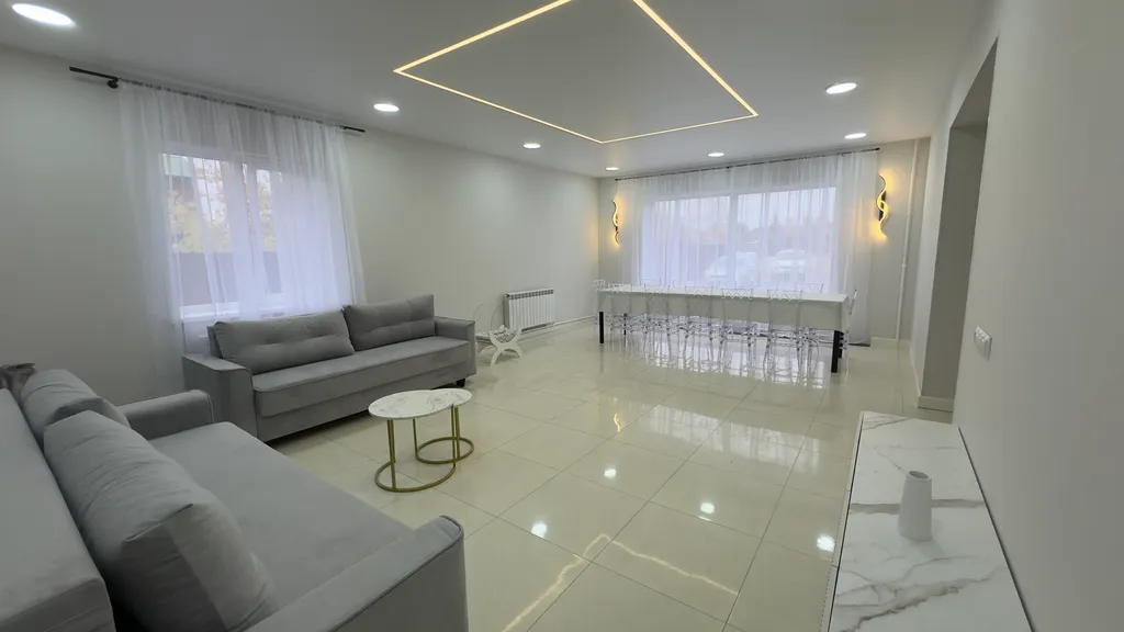 Просторный дом отдыха Уют