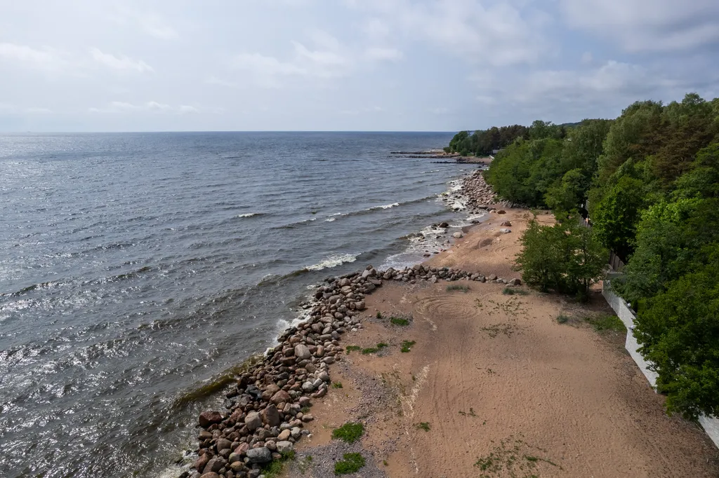 Дом для отдыха семьи у залива