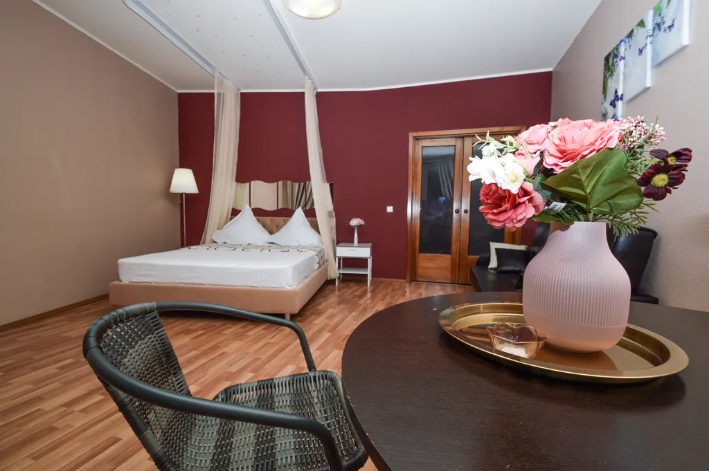 Квартира Квартира в центре напротив ТЦ Алатырь — Екатеринбург