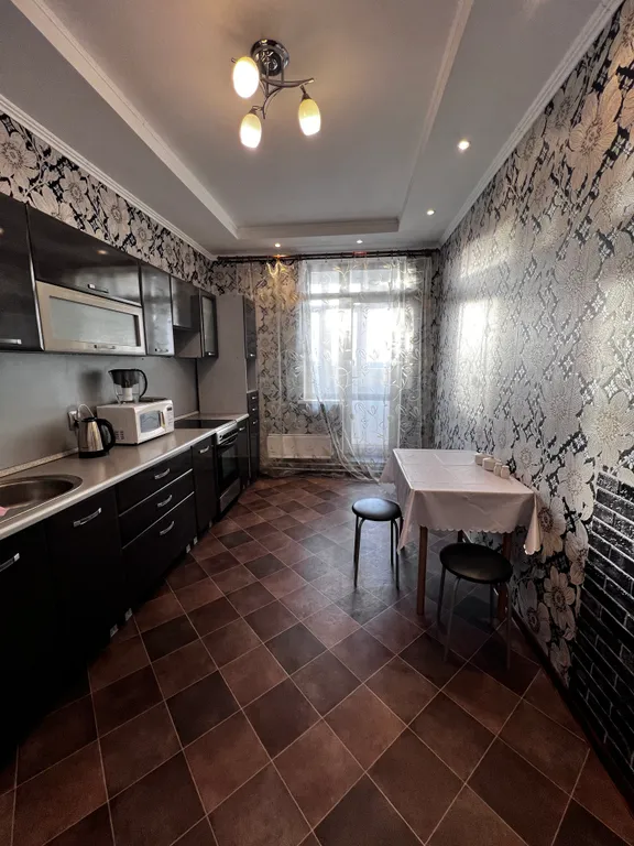 Квартира у ТЦ Планета