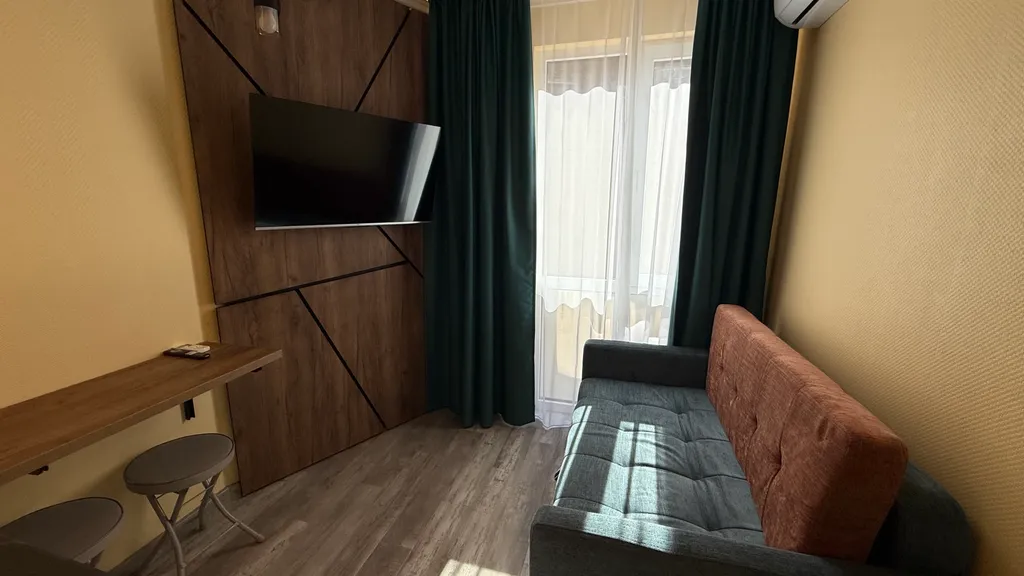 Уютный апартамент в Курортном городке Адлера