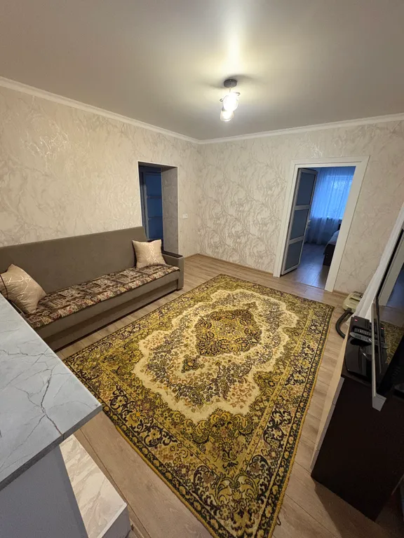 Уютный дом в спальном районе