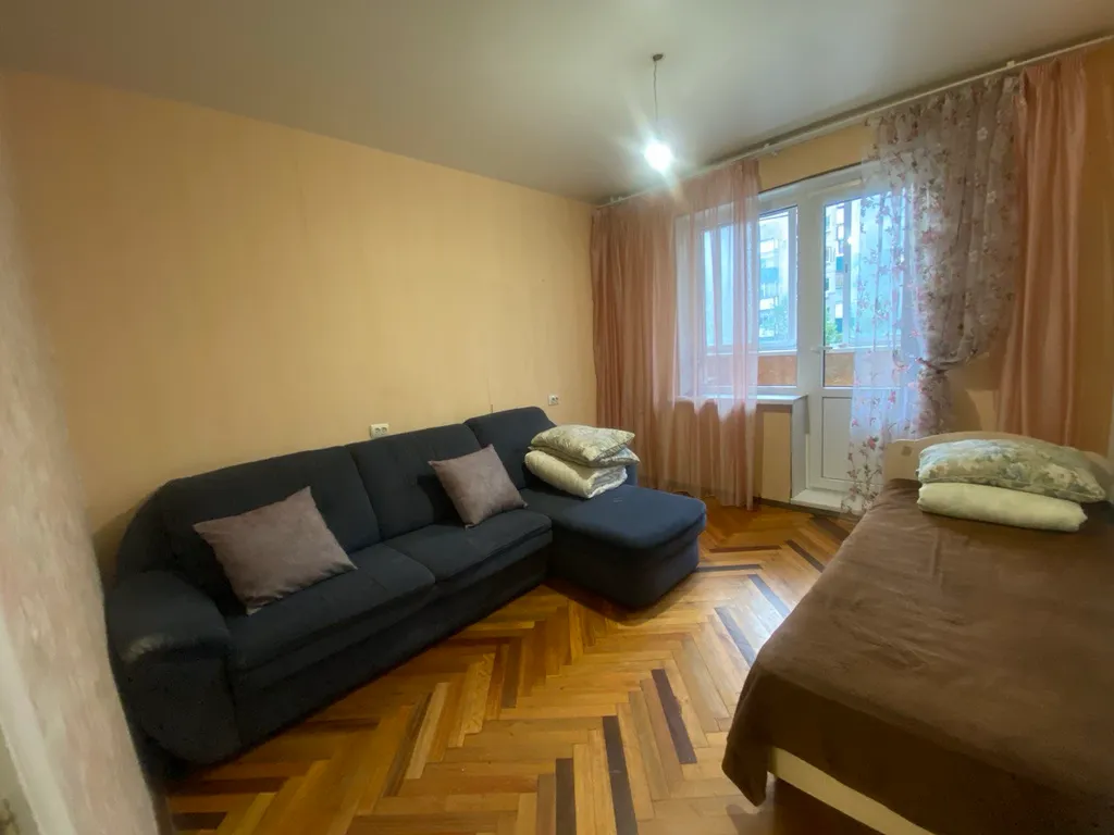 3-х комнатная квартира недалеко от центра