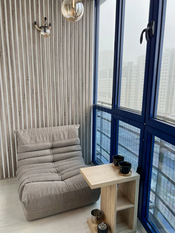 Двухкомнатная квартира в центре с 2 лоджиями