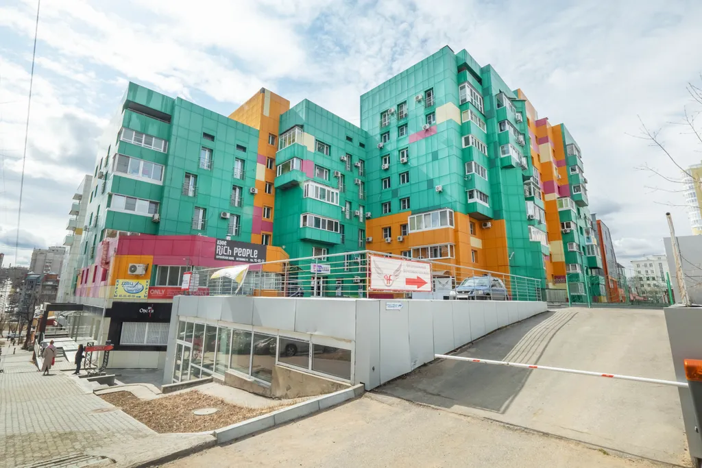 Просторная, современная евро 3-комнатная в центре города