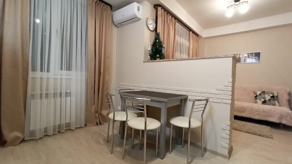 Семейный апартамент Санапарт на 4 места