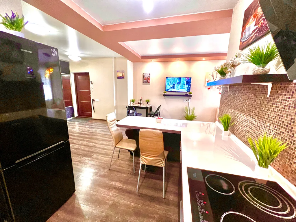 Квартира Квартира Дизайнерская студия на 9 этаже в ЖК Современник рядом с МТЛ-Арена — Самара