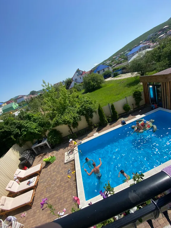 2-х комнатные апартаменты с бассейном