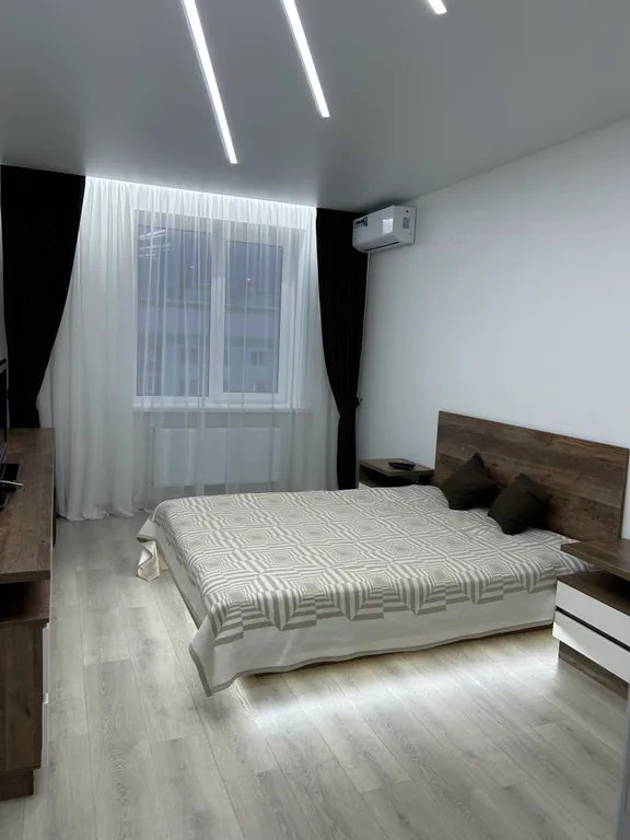 Современная квартира рядом с набережной