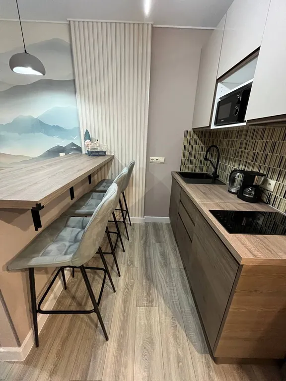 Стильная дизайнерская квартира в самом центре с видом на город