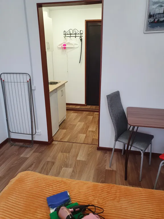 Небольшая студия в тихом месте