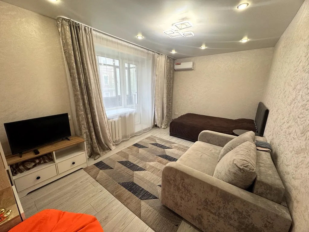 Просторная двушка в центре