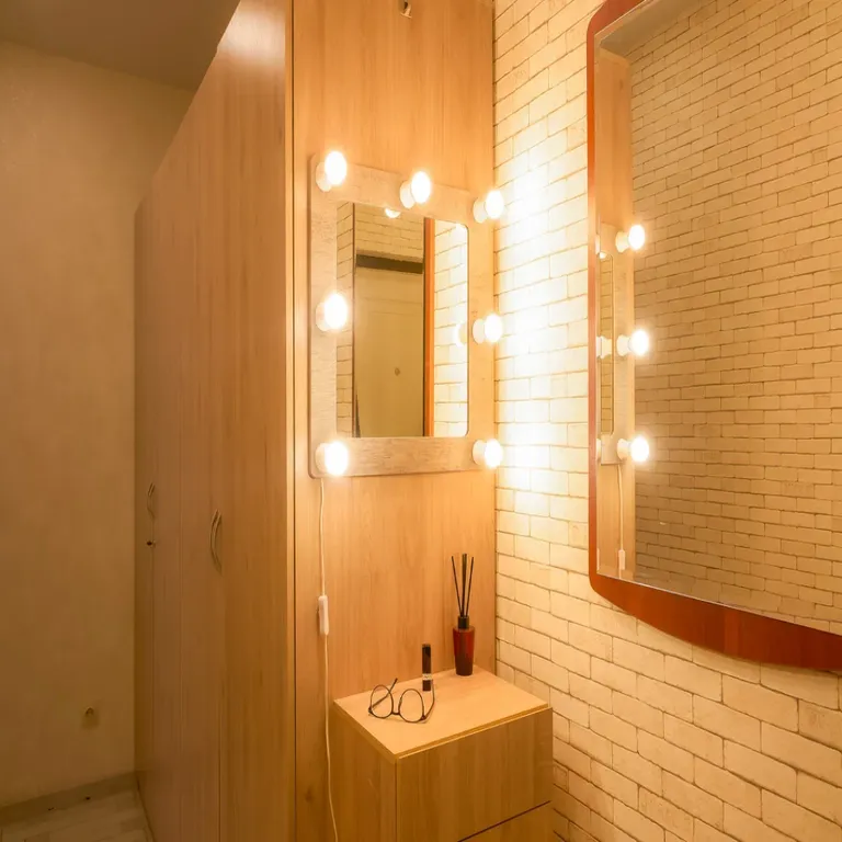 Полноценная двухкомнатная квартира с видом на платоновский парк