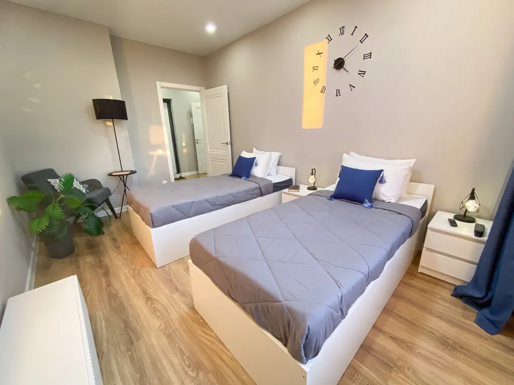 Квартира с кроватью 180*200