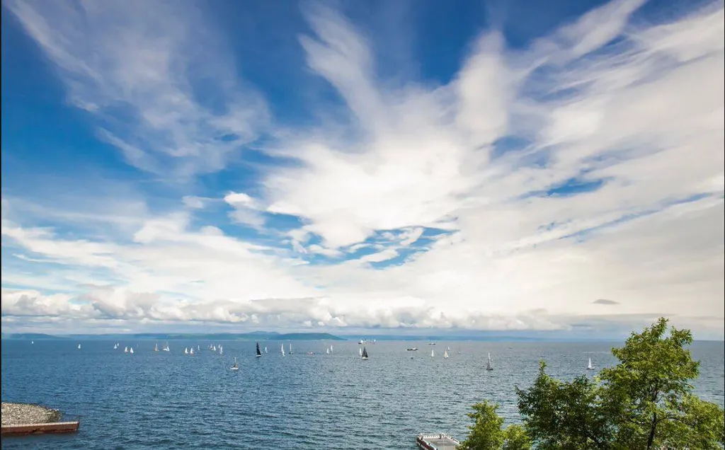 Квартира Премиум облако — аренда посуточно в Владивосток