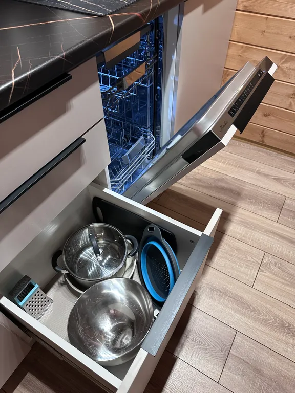 Уютный дом Афрейм с террасой и купелью