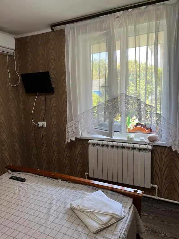 Дом под ключ на 6 человек. Территория с бассейном и пиццерией