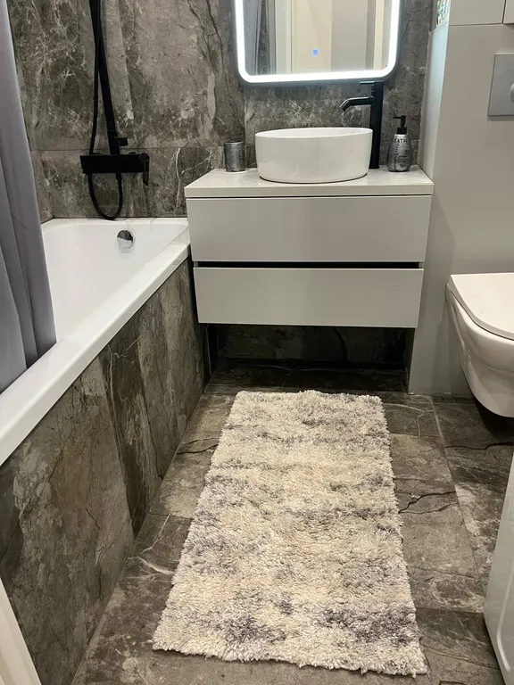 Квартира Квартира Новая двухкомнатная на Планете — Красноярск