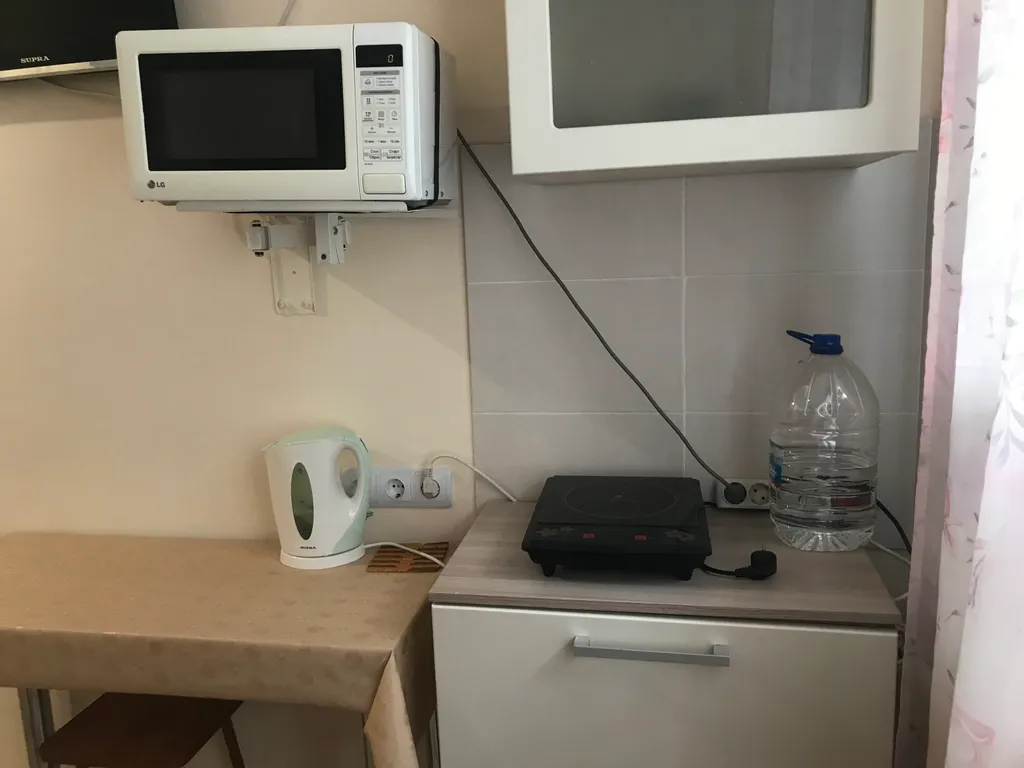 Комната в центре города со свежим ремонтом и новой сантехникой