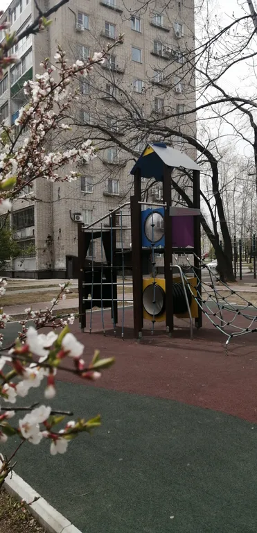 Квартира с панорамным видом на город у аэропорта