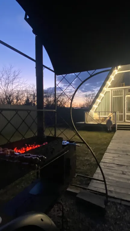 Домик Шалаш Family