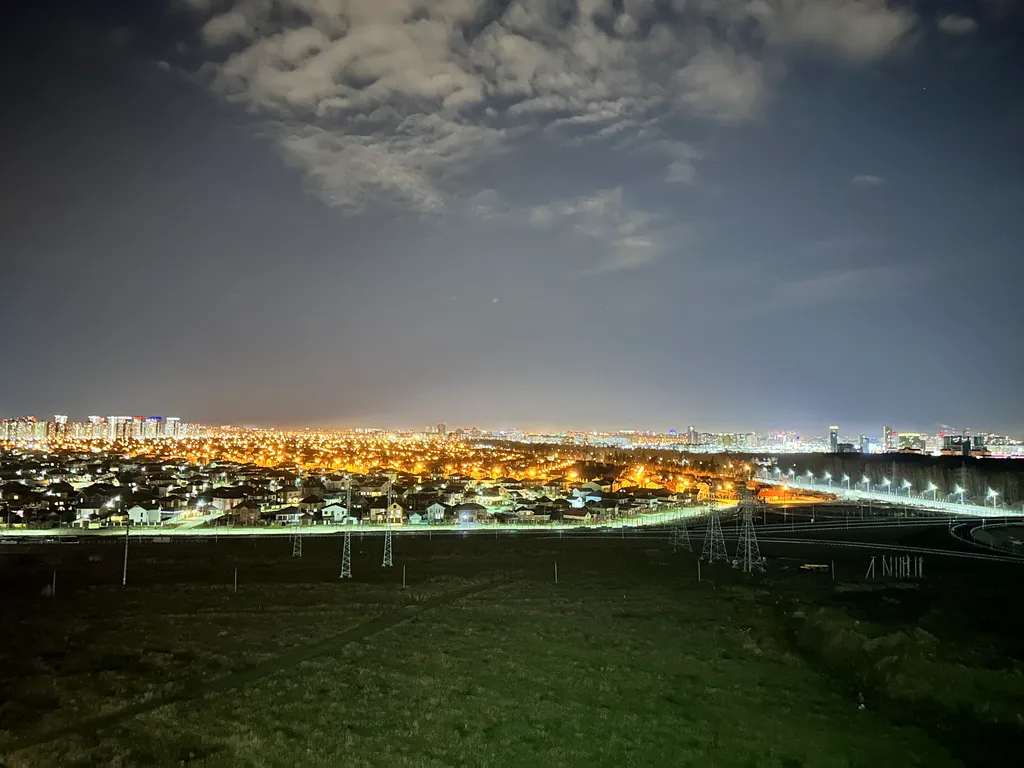 Уютная студия с видом на город