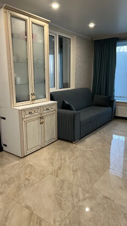 Частный дом за городом с видом на трассу и гору