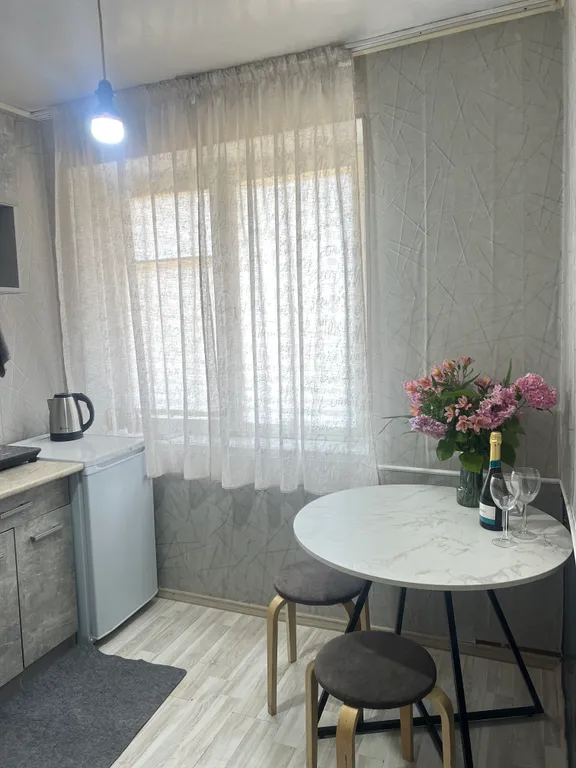 Квартира Уютная квартира в центре города, после ремонта — Гагра