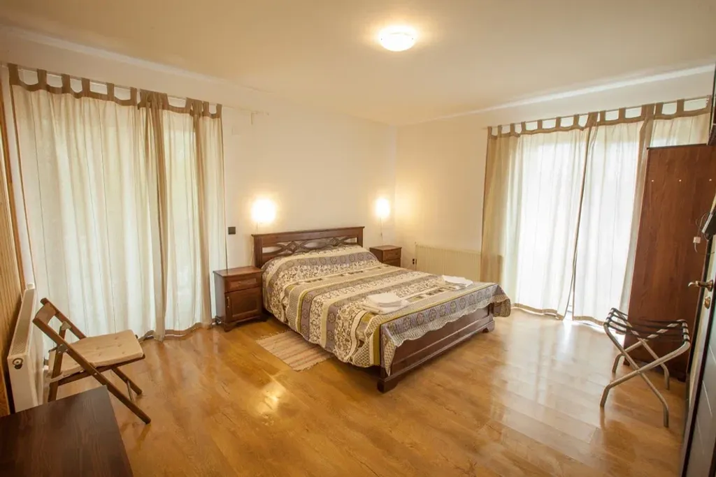 Уютный коттедж на 14 человек