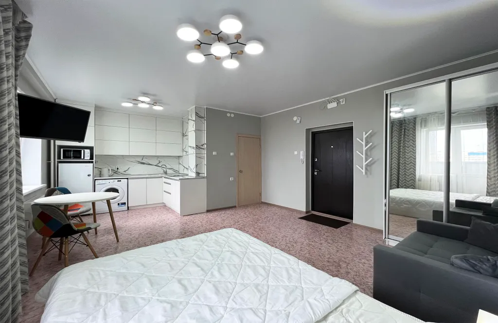 Новая квартира в новостройке, теплая светлая, уютная