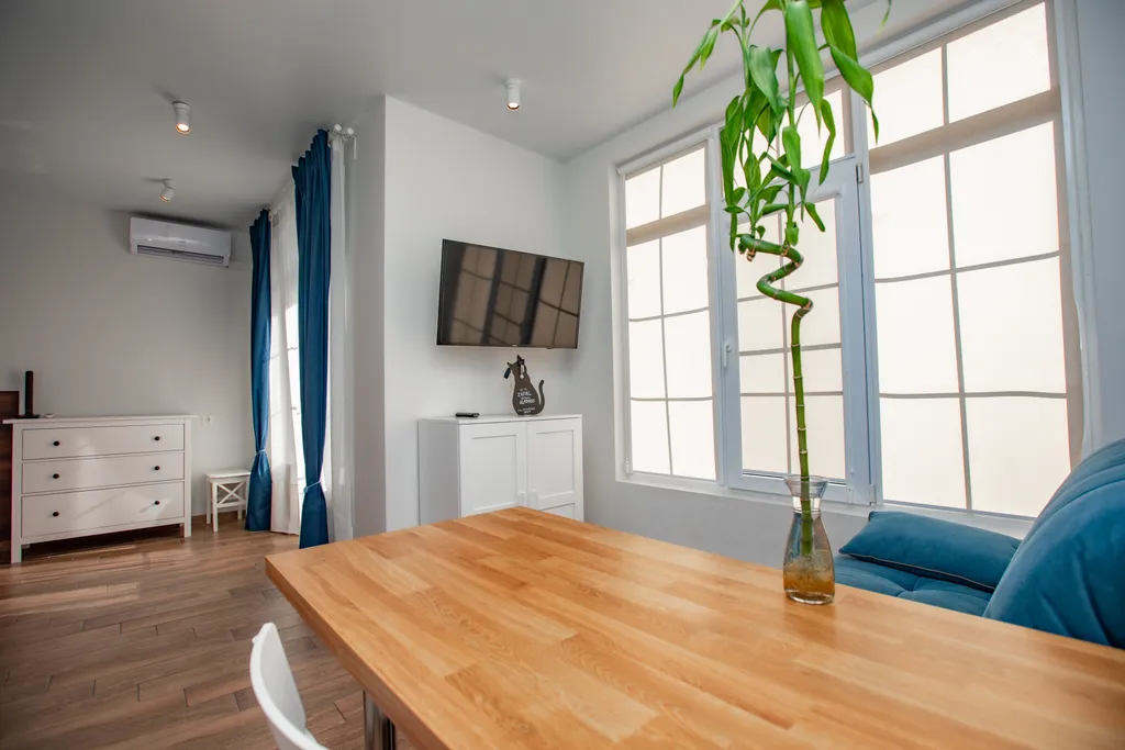 Уютная квартира с бассейном