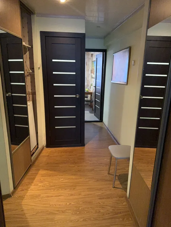 Семейная, тихая, тёплая квартира рядом с ЖД вокзалом