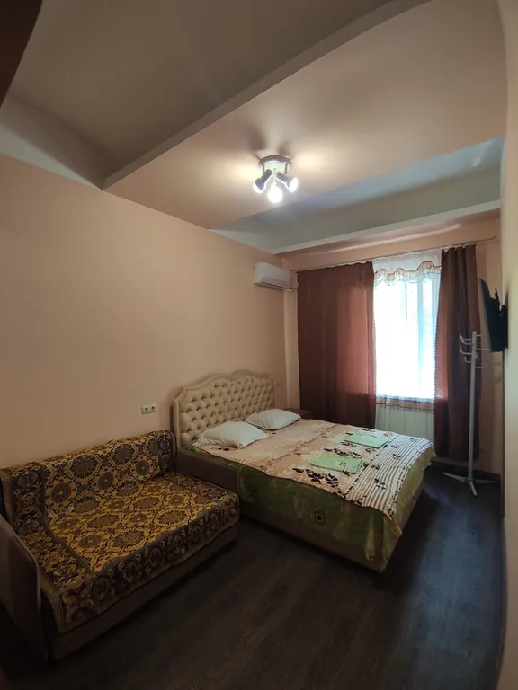 Квартира 2-хкомнатные апартаменты — Евпатория