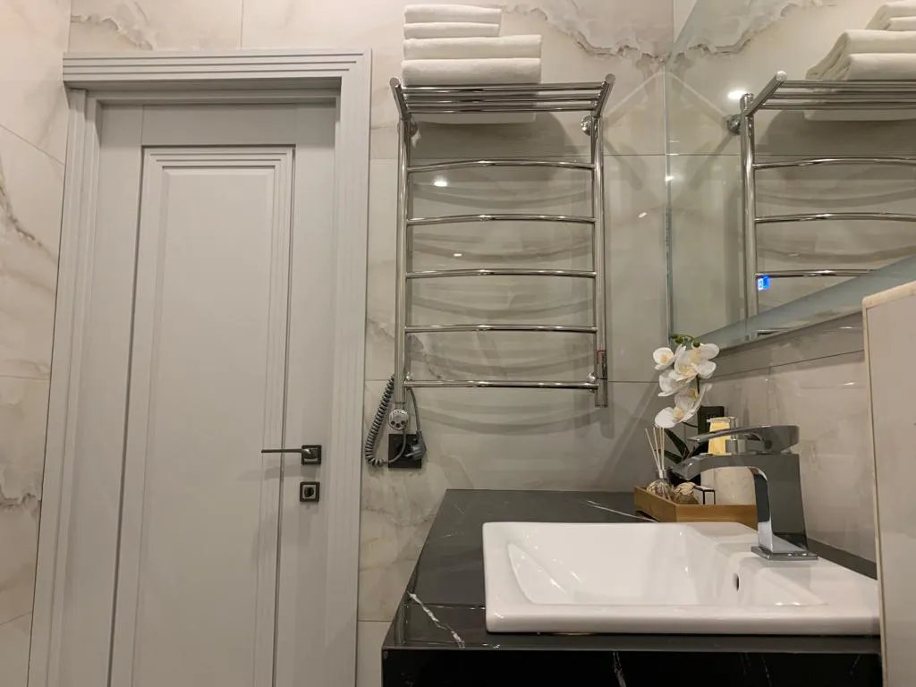 Стильные семейные апартаменты 581 «Топаз» Люкс в центре Краснодара