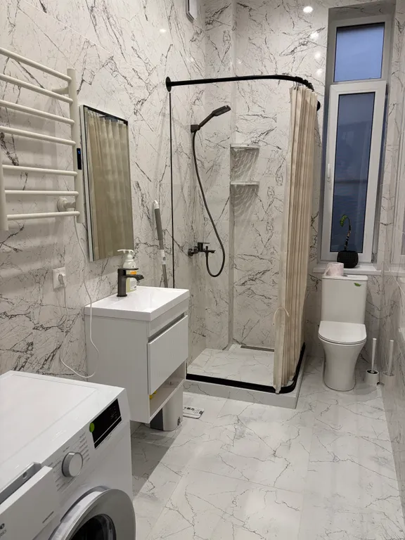 Стильная квартира рядом с морем и парком