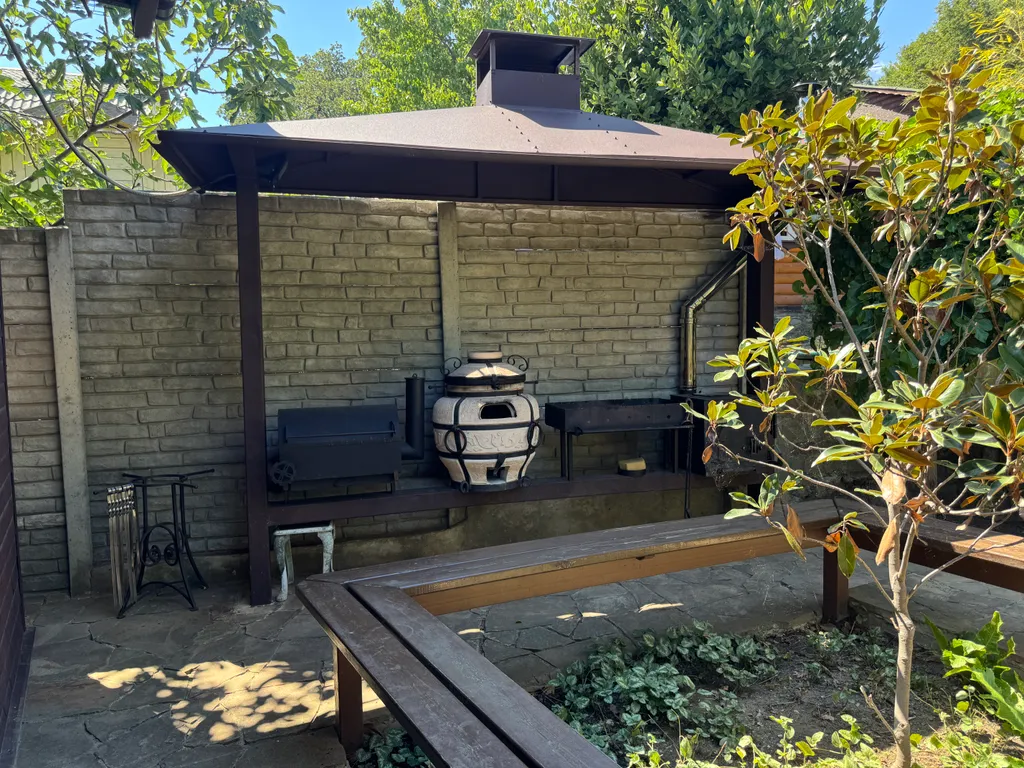 Уютный деревянный дом