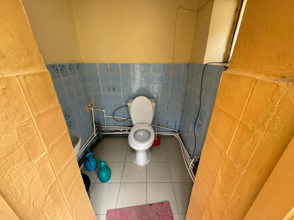 Комната во дворе частного дома