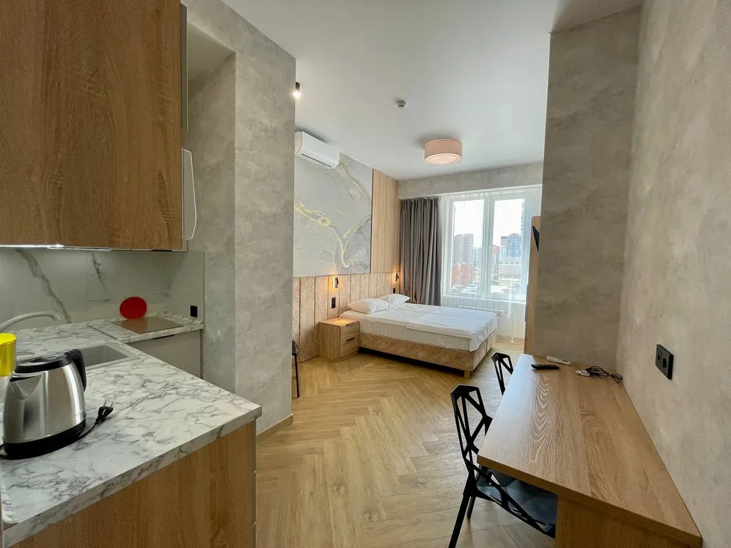 "В Гости!" на Запорожской 69  (1к студия с Джакузи)