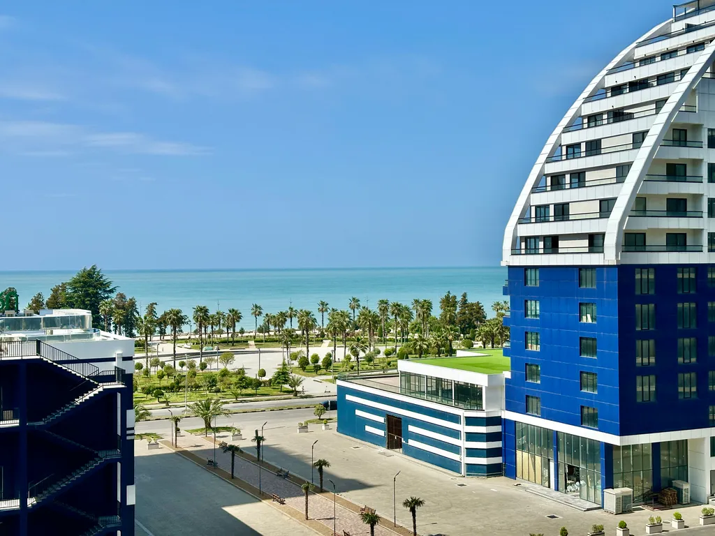 Квартира Шикарная студия, бассейн free, white sails — Батуми