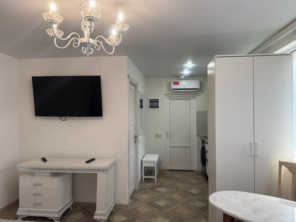 Квартира Квартира Уютная светлая студия — Сириус