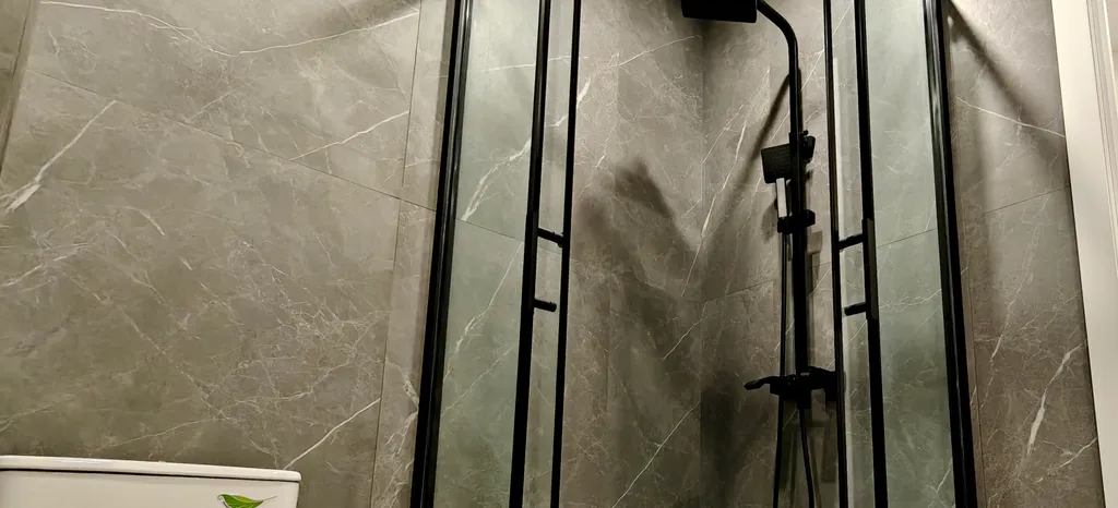 Новая квартира с прекрасным видом на Свиягу и город