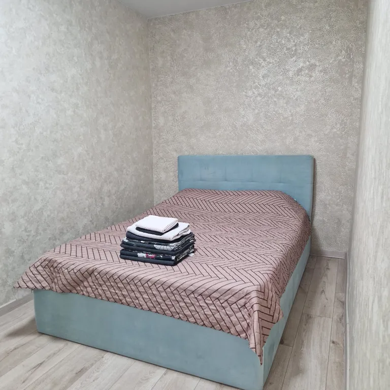 Новая квартира в сквере около стадиона