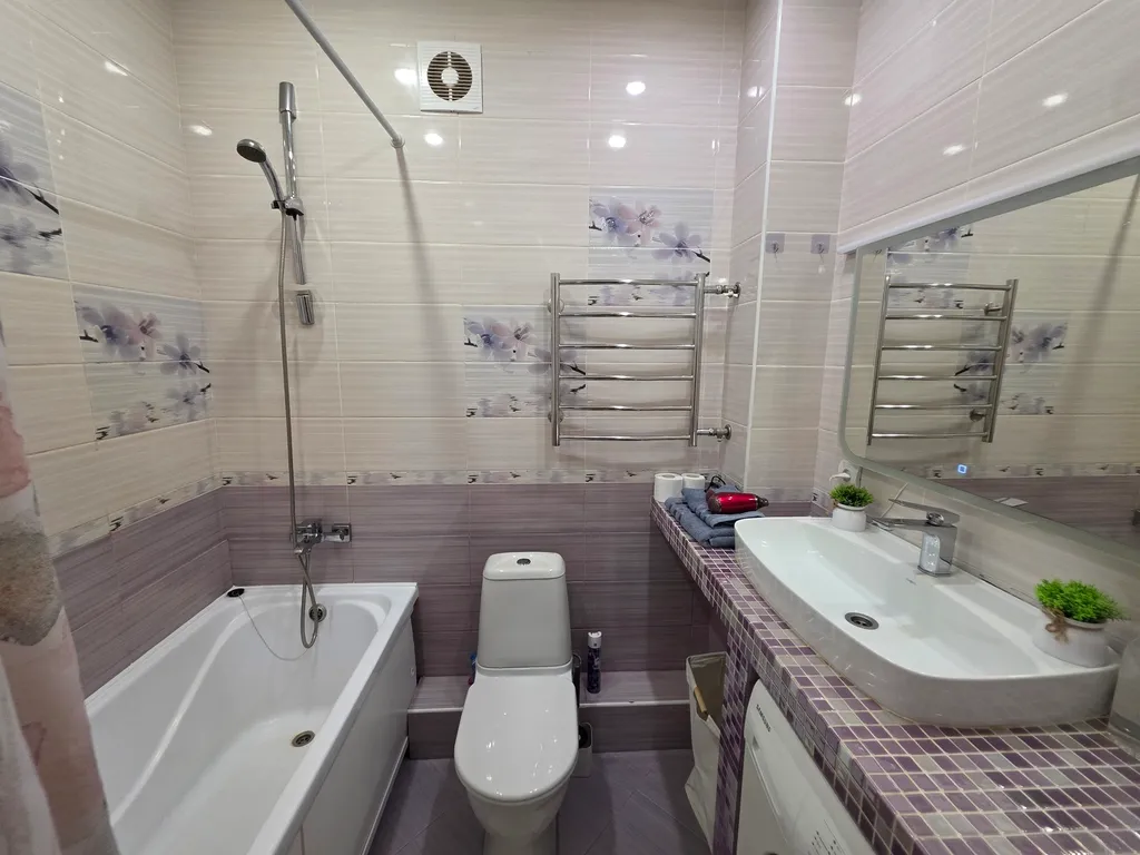 Уютная квартирa рядом со Звёздoчкой